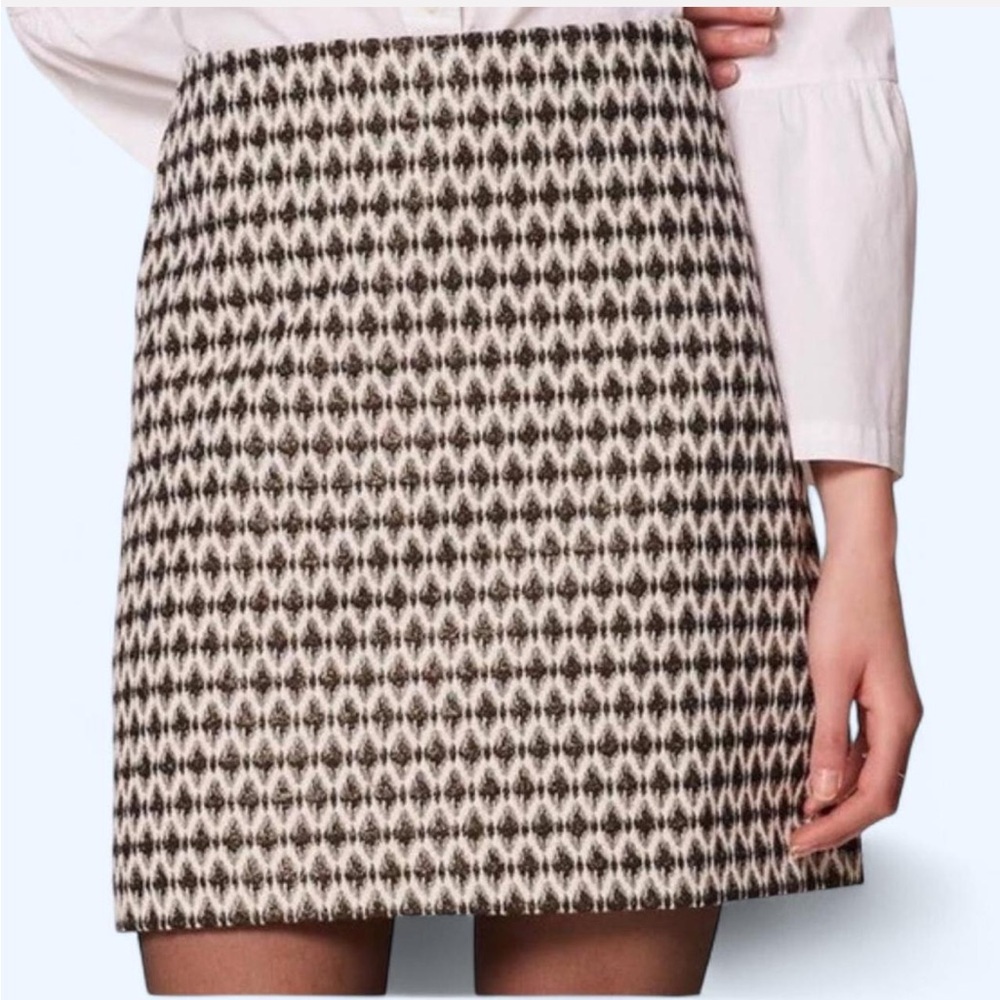 LOFT Petite cream, green, and gold metallic mini pencil skirt